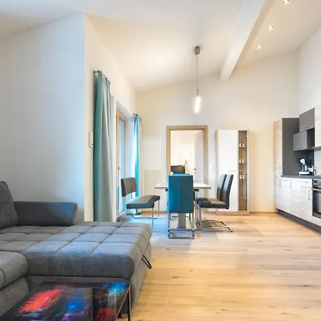 Center Penthouse Hollersbach 10 By Alpina-holiday アパート